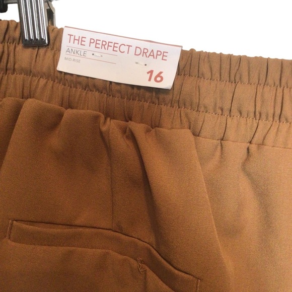 Lane Bryant Perfect Drape Ankle Pull on Pants Size 16 NWT - Picture 4 of 9